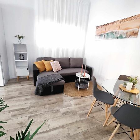 La Victoria Suites Малага Екстериор снимка