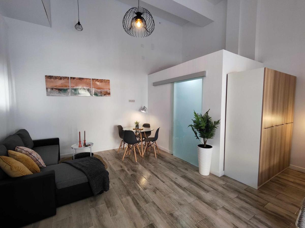 La Victoria Suites Малага Екстериор снимка