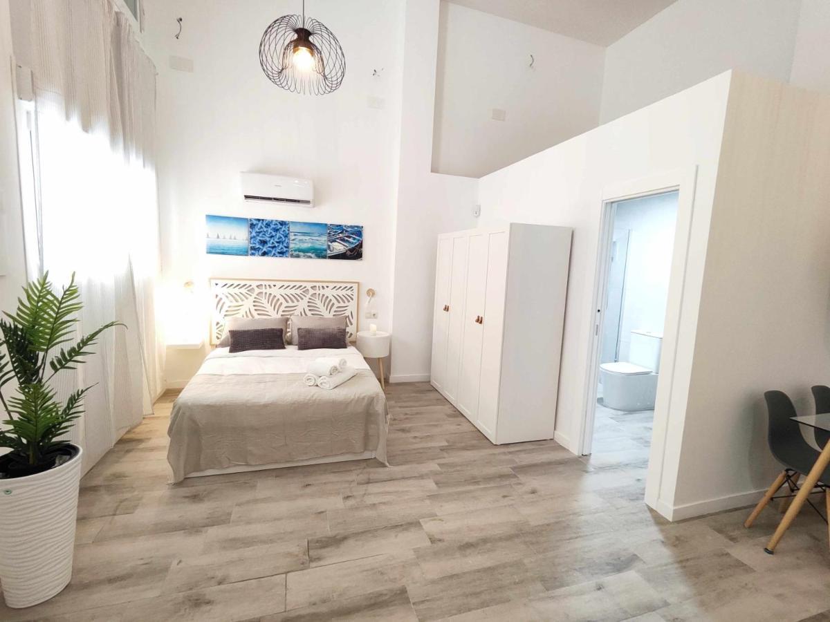 La Victoria Suites Малага Екстериор снимка