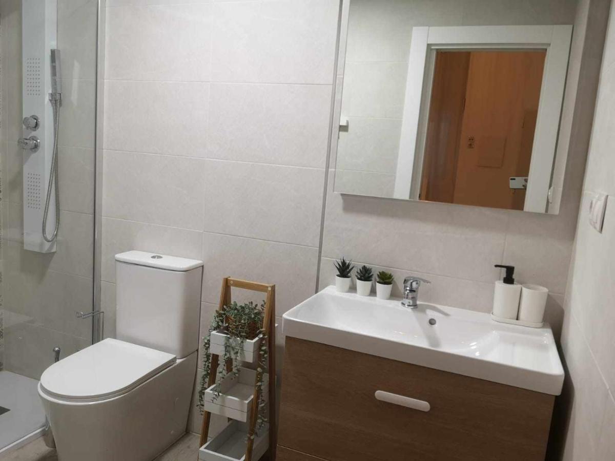 La Victoria Suites Малага Екстериор снимка